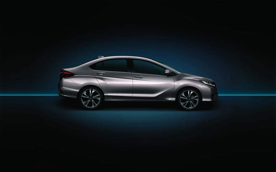  Honda Greiz 2015 года  (фото 1 из 16)